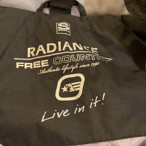 Radiance Free Country Hooded Winter Jacket - Picture 5 of 8